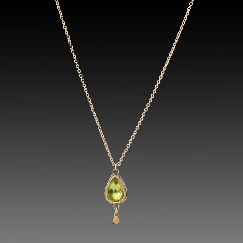 crystal heart necklace for women-Sparkly Peridot Necklace