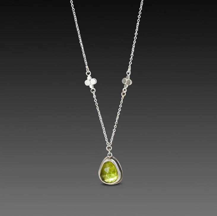 silver pendant necklace for women-Rose Cut Peridot Necklace