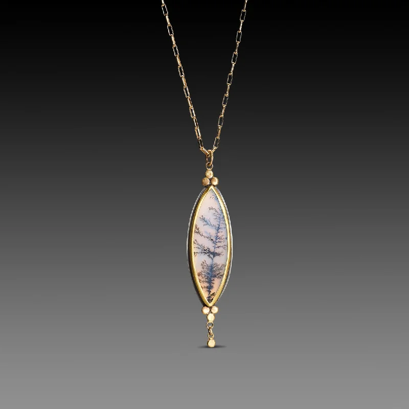 simple pendant necklace for women-Pointed Oval Dendritic Agate Necklace