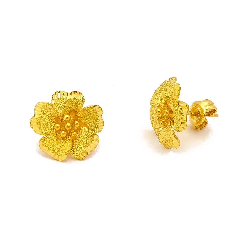 luxury hoop earrings for women-Blossom Sakura Flower Stud Earrings (24K)